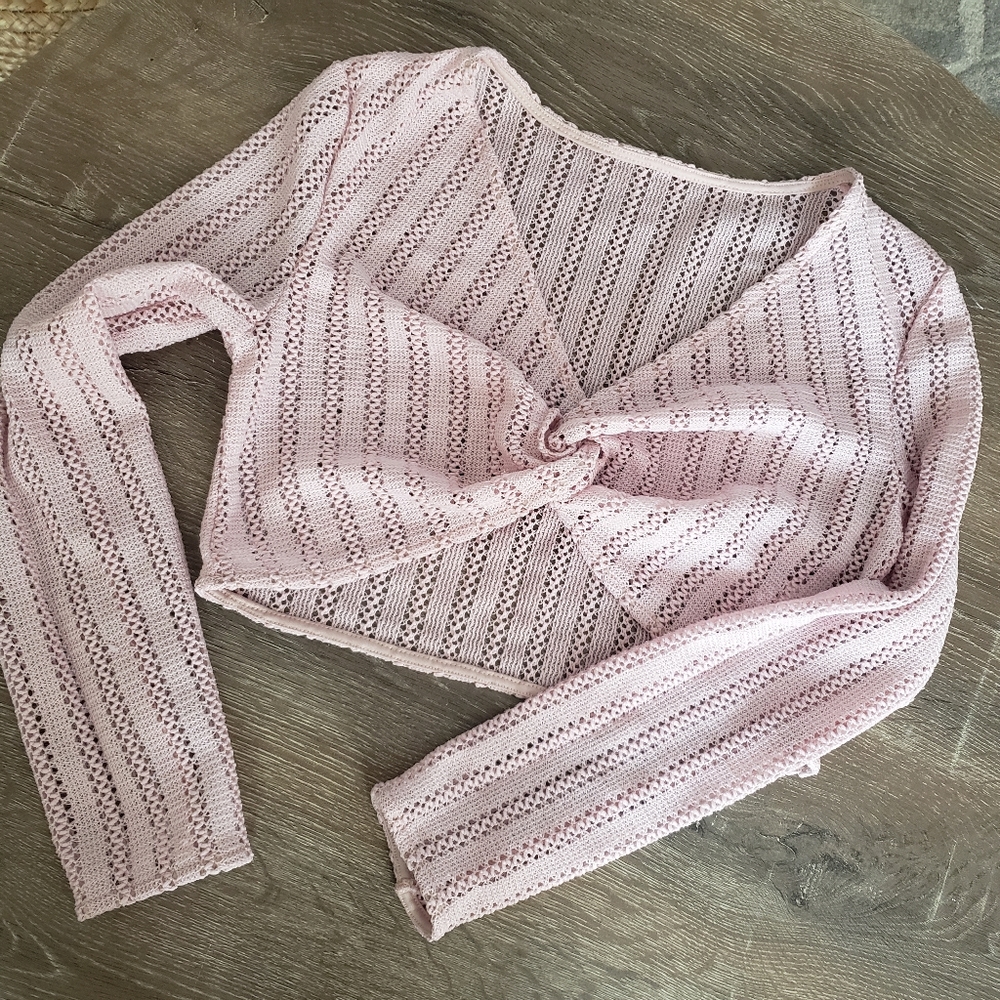 SHEIN pink crop sweater size medium US 6